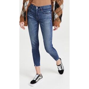 MOUSSY VINTAGE Mid- Rise Raw Hem
Tyrone Skinny Blue Jeans 025EAC12-1170 Size 26